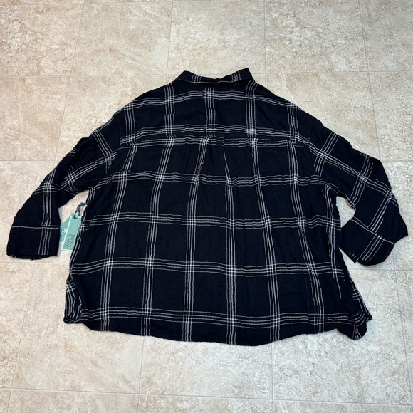 Terra & Sky Women’s Plus Size Plaid Viscose Black White Button Shirt 4X New - Picture 9 of 11
